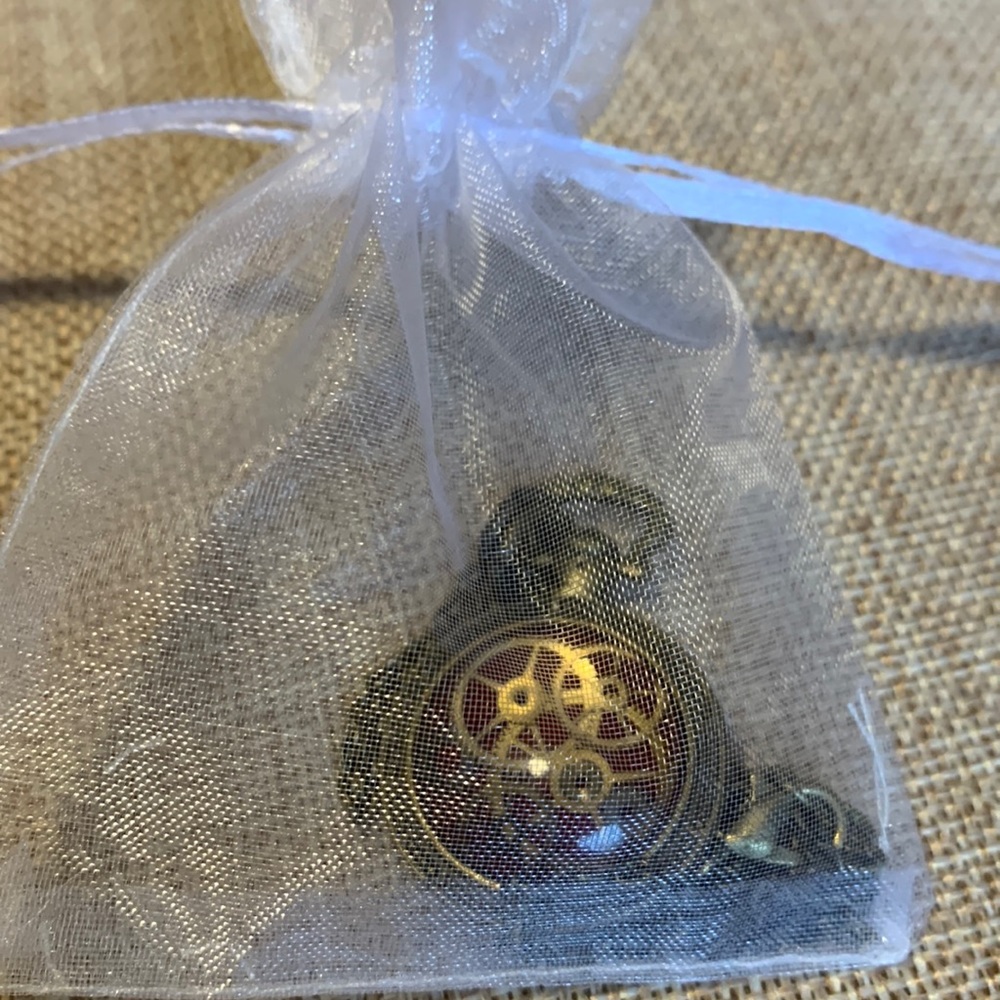 Real vintage watch Gears Necklace - Picture 7 of 7